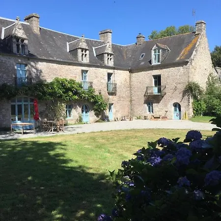 Manoir De Botcol * Saint-Nicolas-du-Pélem